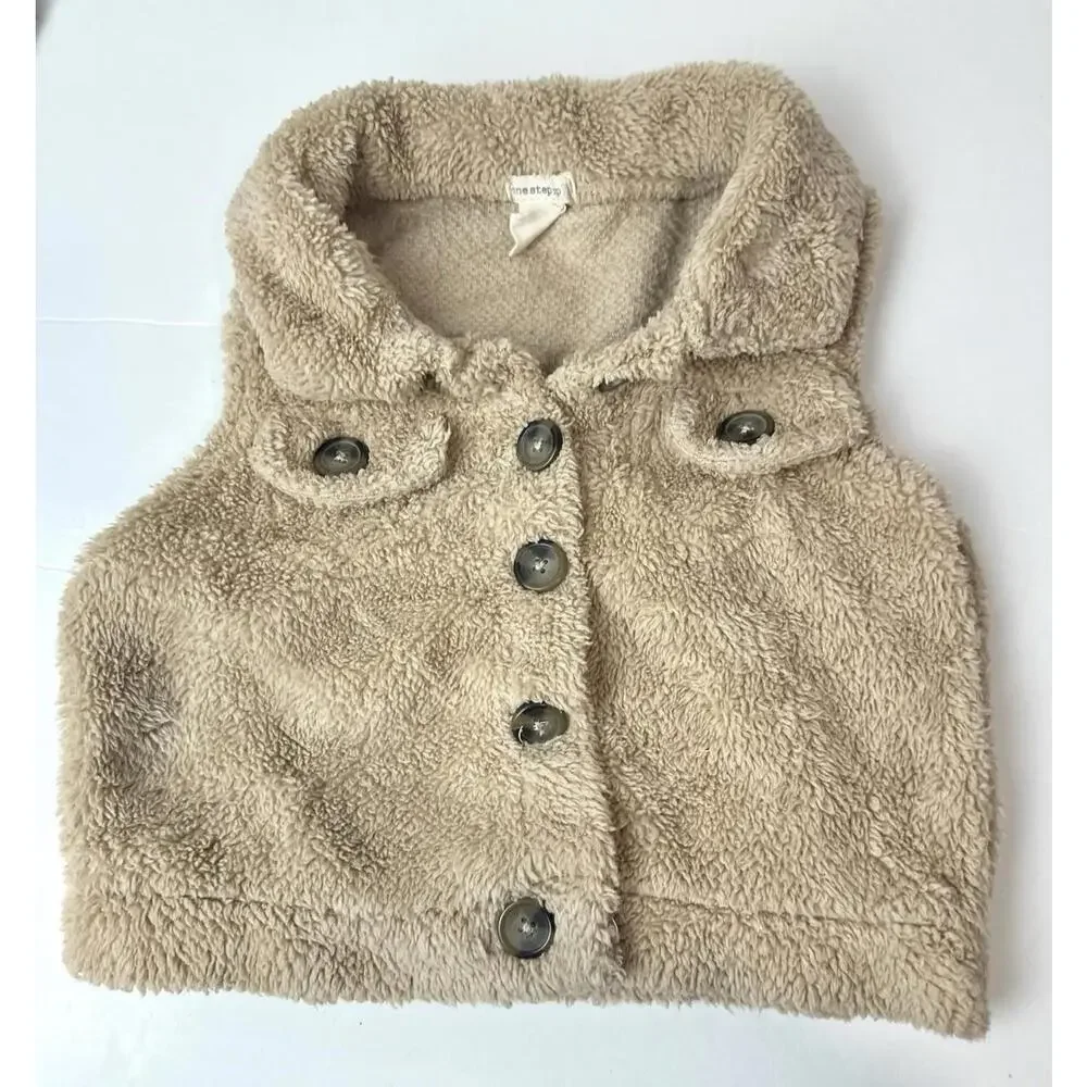 Girls Tan Beige Fuzzy Vest With Buttons - Size 5/6